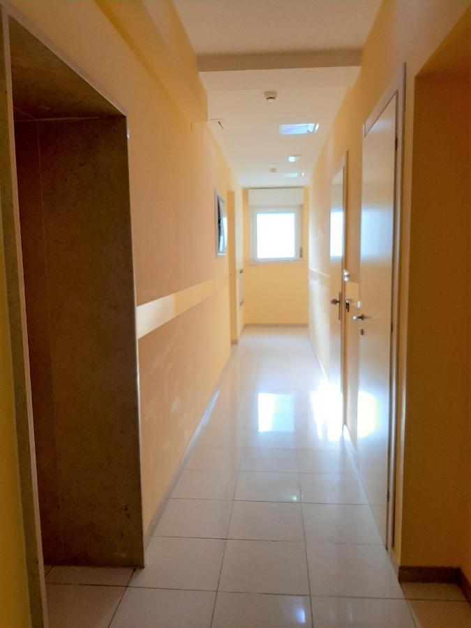 Hotel Chiaraluna Civitanova Marche Extérieur photo