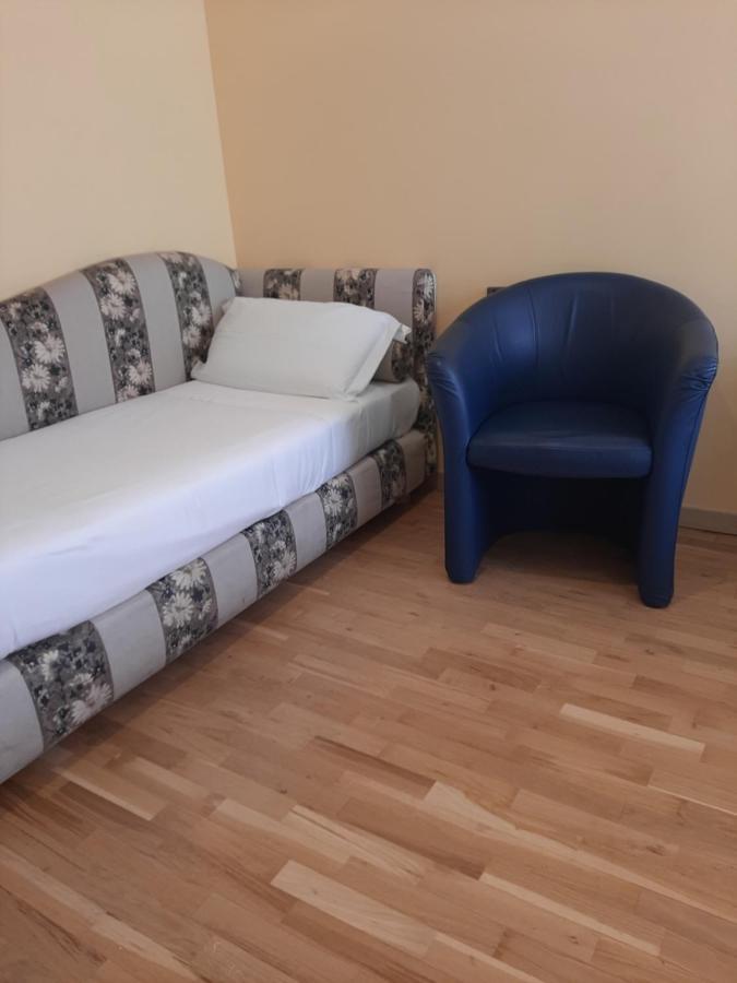 Hotel Chiaraluna Civitanova Marche Extérieur photo