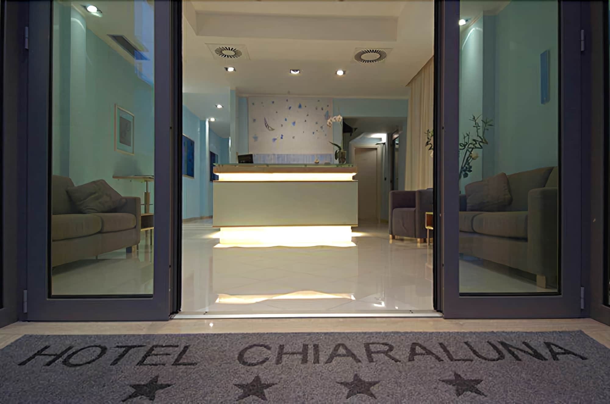 Hotel Chiaraluna Civitanova Marche Extérieur photo